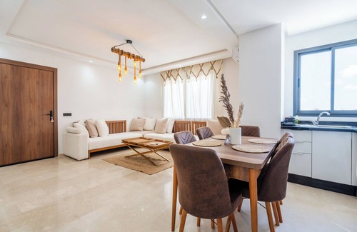 Belvedere Apartment | Cozy Studio Near Train Stations & Hassan II Mosque