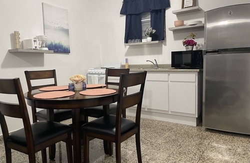 Coamo Apartment | Cozy Suite at Pueblo de Coamo-Mi Casa Alpha