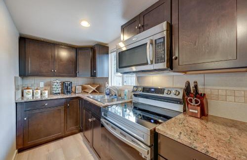 South Tacoma Apartment | Cozy Tacoma Getaway with Grill and Hot Tub!