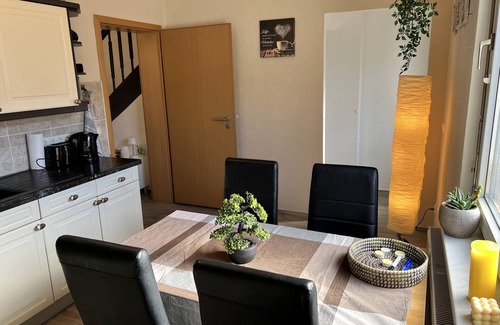 Industriehafen House | Cozy terraced house with terrace near the university