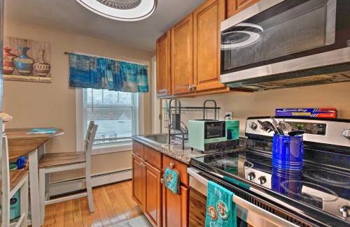 Brockton Apartment | Cozy Third-Story Apartment in Dtwn Brockton!