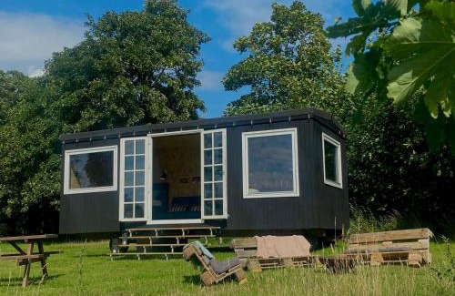 Skibby House | Cozy Tiny House on a farm