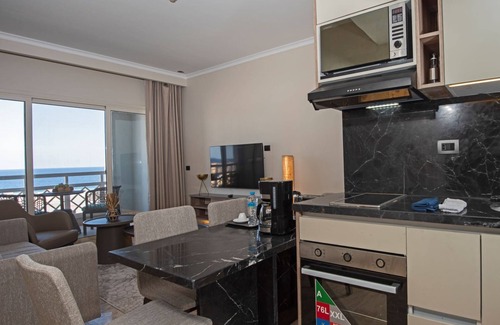 Sahl Hasheeh Apartment | Cozy Two-bedroom apartment in awesome Azzurra Sahl Hasheesh with full Sea View