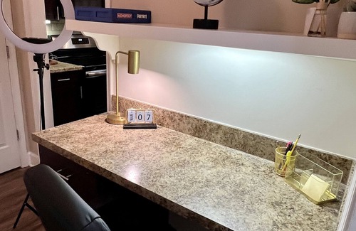 Lindbergh Apartment | COZY TWO BEDROOM IN BUCKHEAD CLOSE TO EVERYTHING!