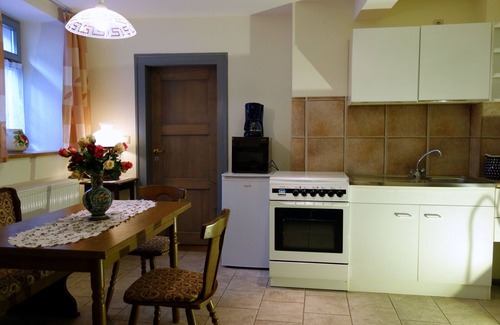 Sommerach Apartment | Cozy vacation apartment (60sqm) for up to 4 people with kitchenette