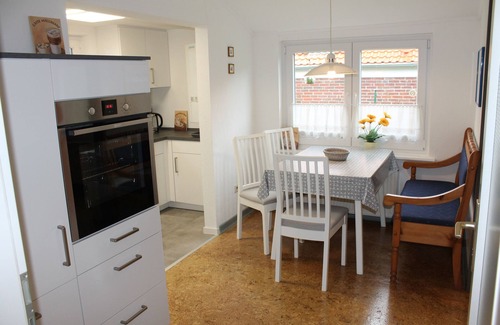 Dornumergrode Apartment | Cozy vacation apartment on the North Sea coast with family and dog