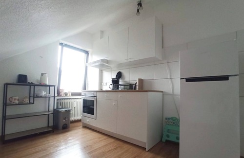 Halver Apartment | Cozy vacation apartment with large roof terrace in an upscale residential area.