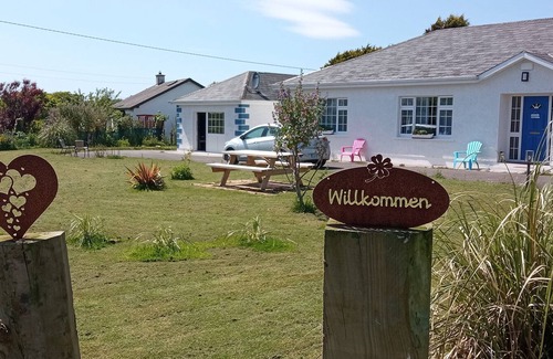 Cullenstown Apartment | Cozy vacation apartment - just a few minutes from the beach