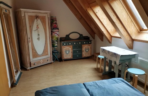Pleinfeld Apartment | Cozy vacation home (106m2) with 3 bedrooms and garden