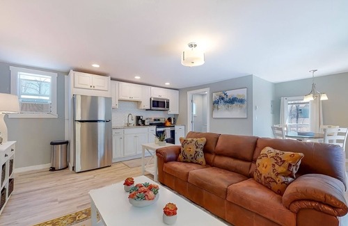 East Durham House | Cozy Waterfall Home | Close to All Mountains/Hikes