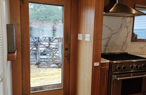 Loveladies House | Cozy waterfront boaters dream on private lagoon with hot tub.