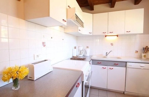 Champclause Cottage | Cozy Woodland Cottage Near Lac Bleu with Fireplace & Private Terrace