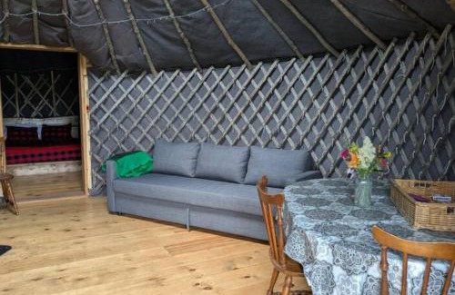 Powassan Other | Cozy Yurt on a Heritage Farm with Trails, Pond, and Sauna