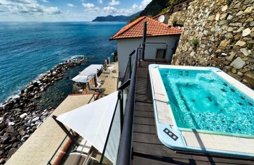 Riomaggiore House | Crêuza de Mä