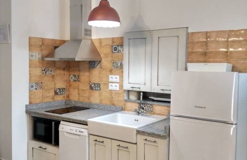 Jarandilla de la Vera Apartment | CR * Planeta Vera Apartment. Loft (Hazelnut). Ideal couples
