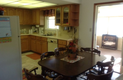 Middletown House | Crafter's Vacation Scrapbook Retreat House Hershey Lancaster Pennsylvania