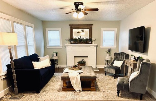 Joplin House | Craftsman beauty with a touch of style.