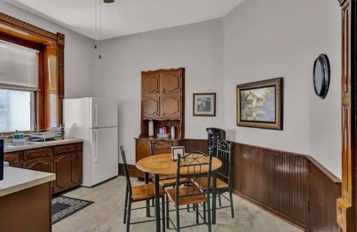 Topeka Apartment | Craftsman charm King Bedroom Private Condo Unit walk to hospital & capitol