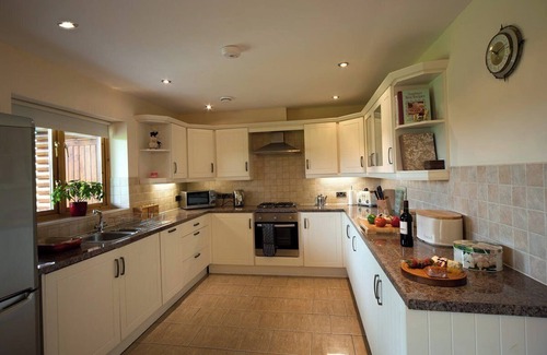 Brecon House | Crai Valley Eco Lodges