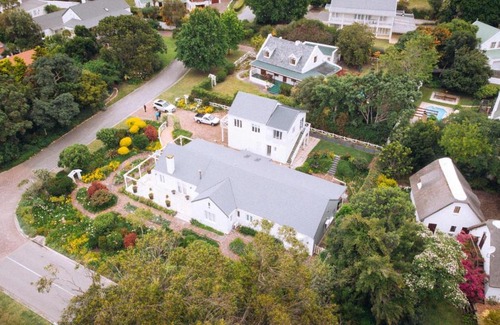 Belvidere Bed & Breakfast | Cranberry cottage studio