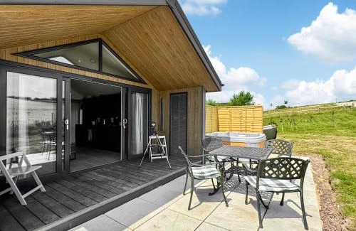 East Woodyates House | Cranbourne Chase Stargazer - Ukc6914