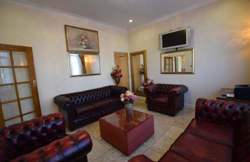 Valentines Hotel | Cranbrook Hotel