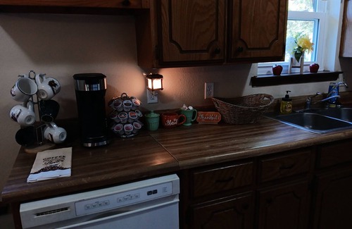 Rattan Bed & Breakfast | CRAWFORD HOUSE