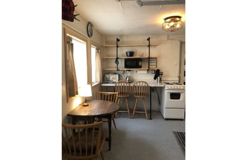 Endion House | Creative studio apartment with everything you need.
