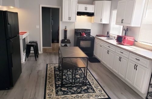 New Cumberland House | Creek River Homestay-Close to the Base/Harrisburg/Hershey/Lancaster/Much More!