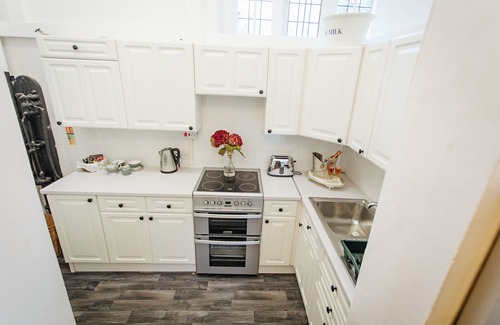 Burnham-on-Crouch House | Creeksea Place, Breathtaking Elizabethan Manor House
