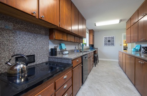 Gainesville House | Creekside Home on Three Acres close to UF