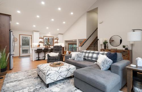 Minnetonka House | Creekside Lodge