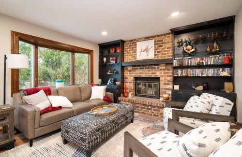 Minnetonka House | Creekside Lodge