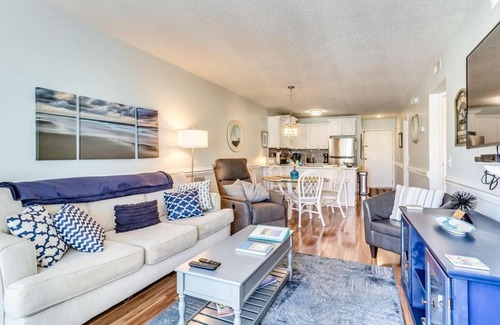 Crescent Beach Condo | Crescent Beach Gemn2-bedroom 2-Bath condo — North Myrtle Beach