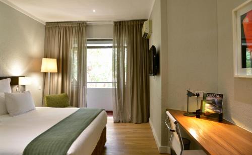Harare Hotel | Cresta Lodge Harare