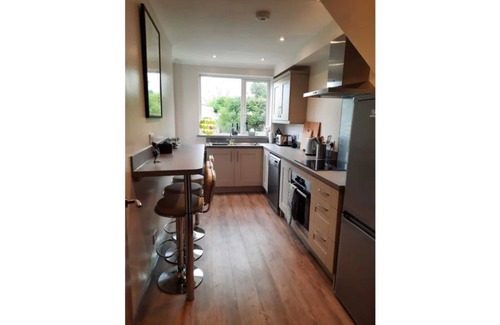 Chillington Cottage | Croak Cottage, backing on to Frogmore Creek, part of the Salcombe Estuary