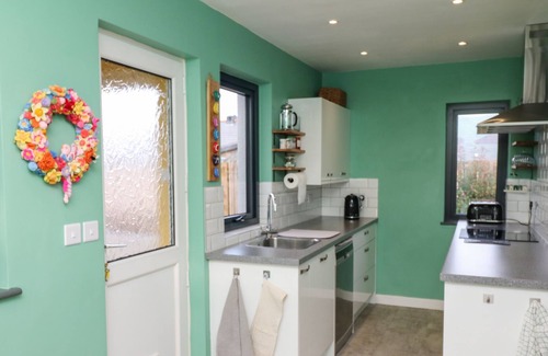 Whimple House | CROCKERNHAYES, pet friendly, character holiday cottage in Whimple