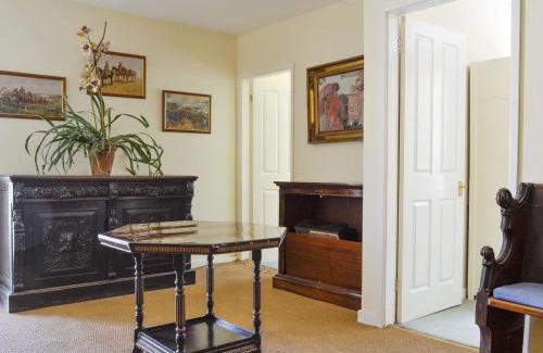 Llandrillo House | Crogen Coach House - Oqr