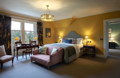 Kinbuck Hotel | Cromlix