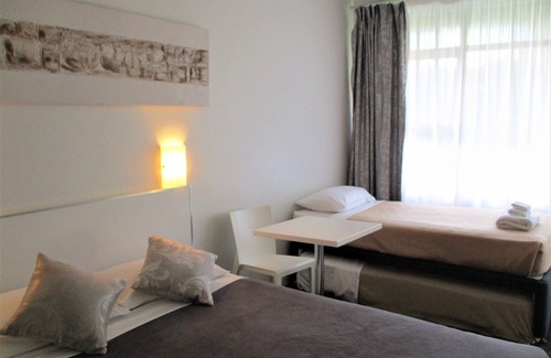 Cronulla Hotel | Cronulla Motor Inn