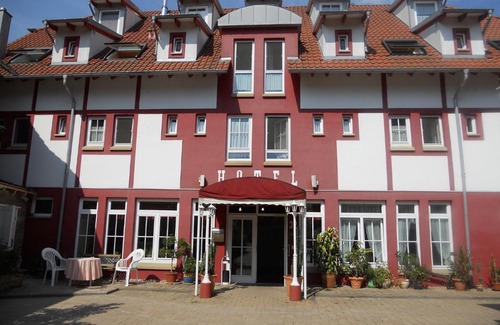 Hilsbach Hotel | Cross-Country-Hotel Hirsch