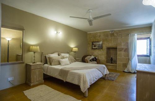San Lawrenz Bed & Breakfast | Crosslanes BB