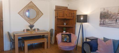 Newtownabbey Apartment | Crown and Shamrock Inn