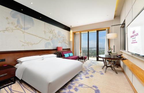 Jinniu Hotel | Crowne Plaza Chengdu West by IHG