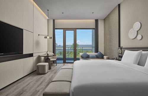 Zhanggong District Hotel | Crowne Plaza Ganzhou by IHG