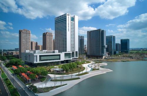 Kunshan Hotel | Crowne Plaza Kunshan East by IHG