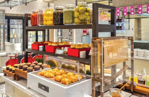 Yongdeng County Hotel | Crowne Plaza Lanzhou New Area by IHG