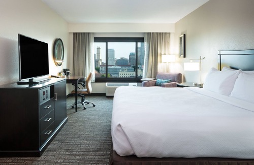 Pinch District Hotel | Crowne Plaza Memphis Downtown Hotel by IHG