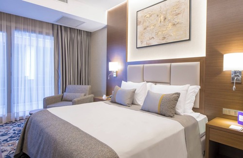 Yalova Hotel | Crowne Plaza Yalova by IHG