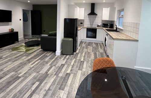 St. Blazey Apartment | Crowsnest Apartment 3